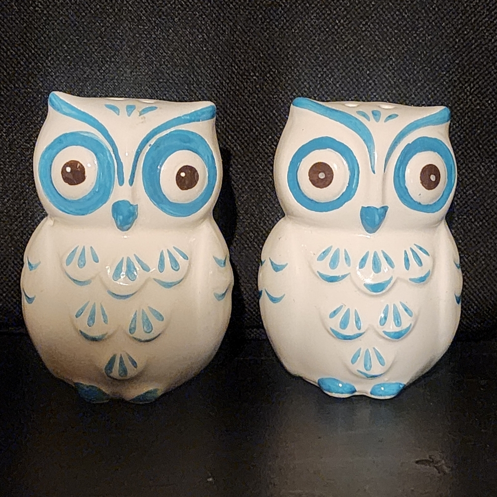 Owl salt and pepper shakers